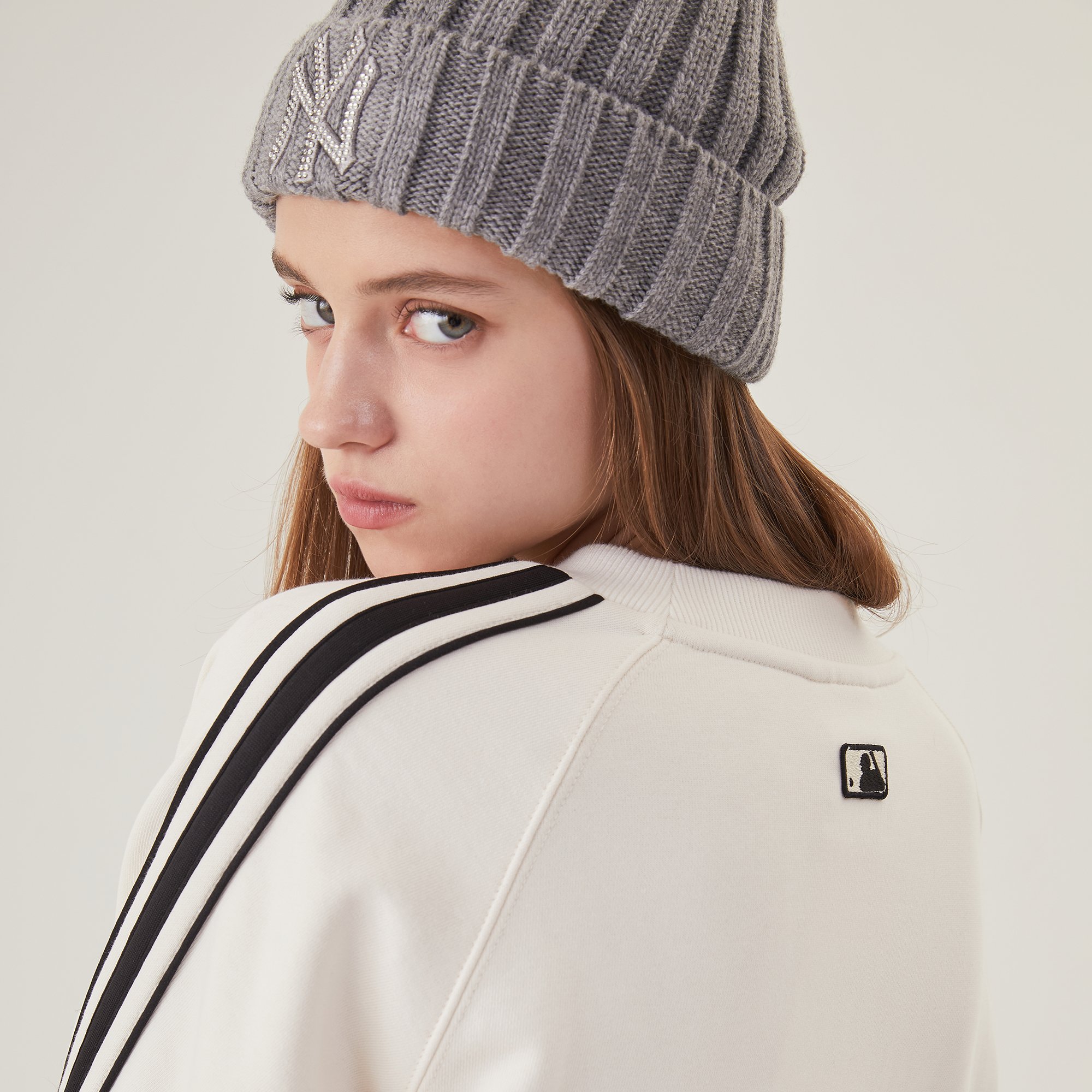 new york yankees 狐狸毛球针织帽