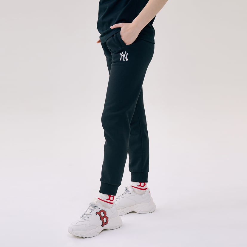 denim training pants
