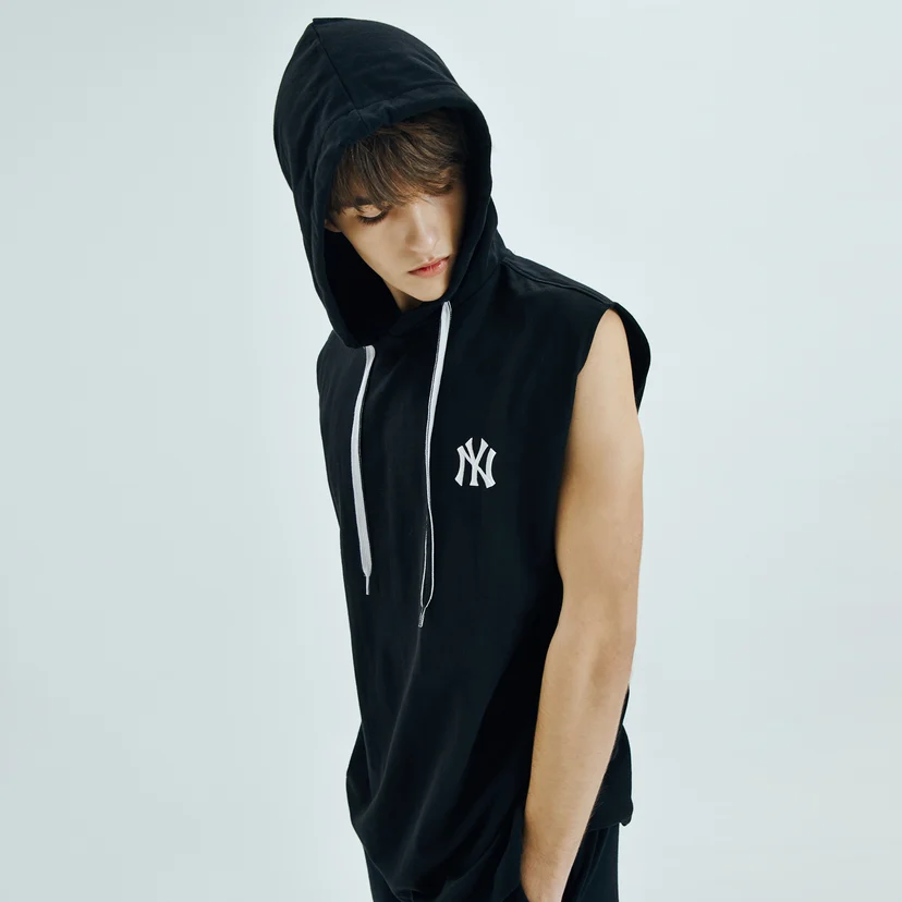 sleeveless yankees hoodie