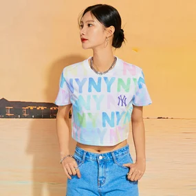 여성 수채화 모노그램 크롭 티셔츠 뉴욕양키스
