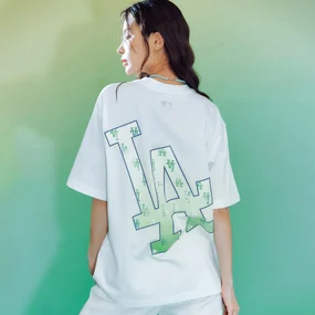 그라데이션 모노그램 클리핑 오버핏 반팔 티셔츠 LA다저스